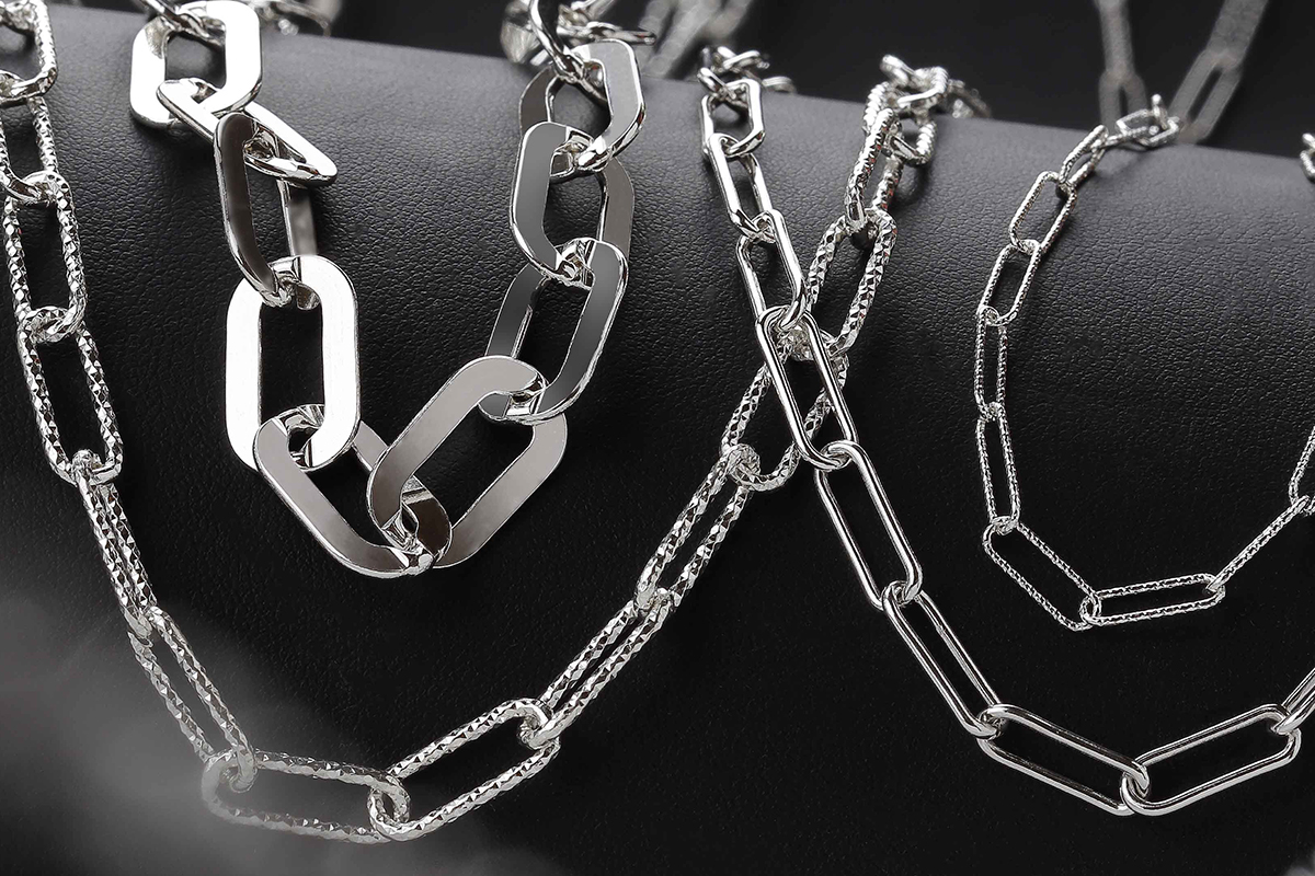 Croma-branded chains